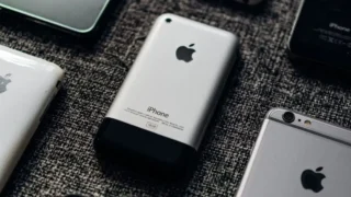 iPhoneで家族や友人と写真や動画を共有する方法（共有アルバム）